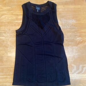 ATHLETA Mesh Tank. BLACK -XS Pristine